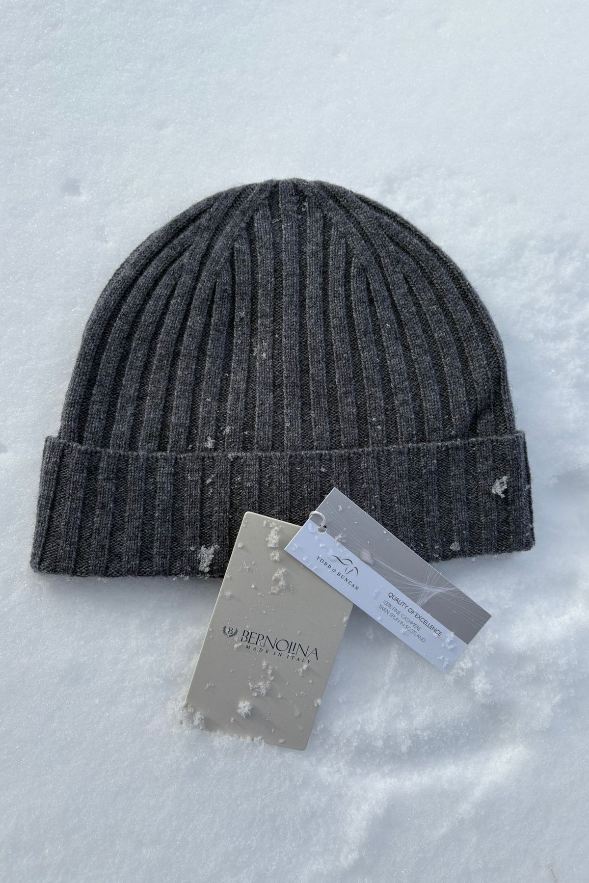 Bonnet "MONTEBRUNO"