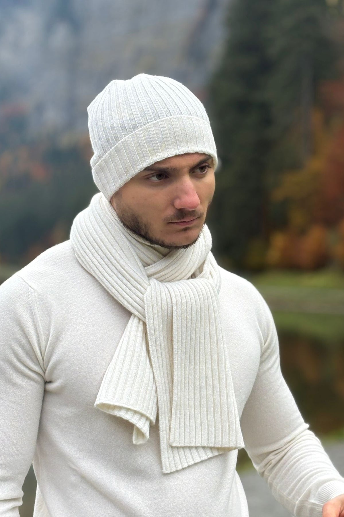 Bonnet "MONTEBRUNO"