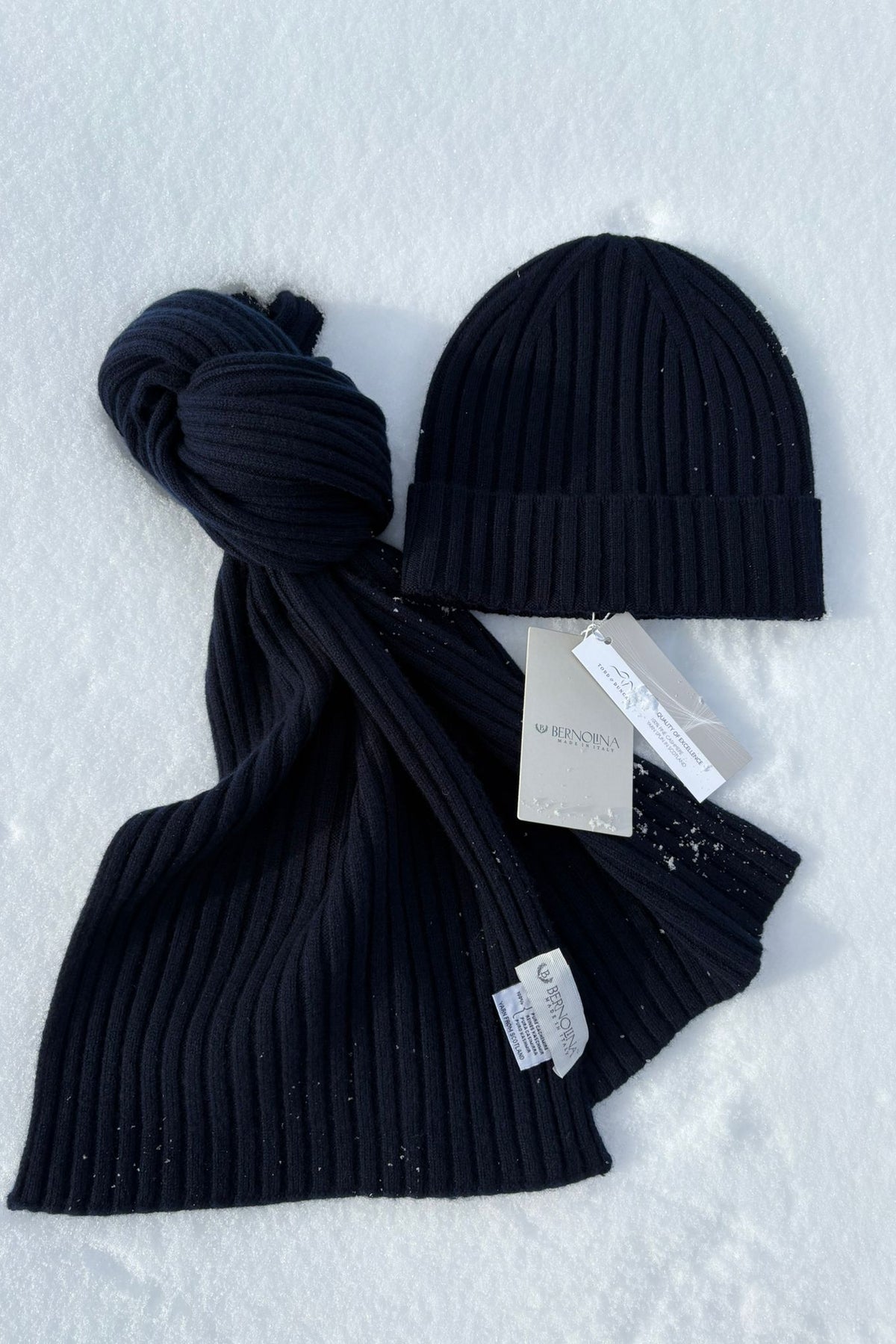 Bonnet "MONTEBRUNO"