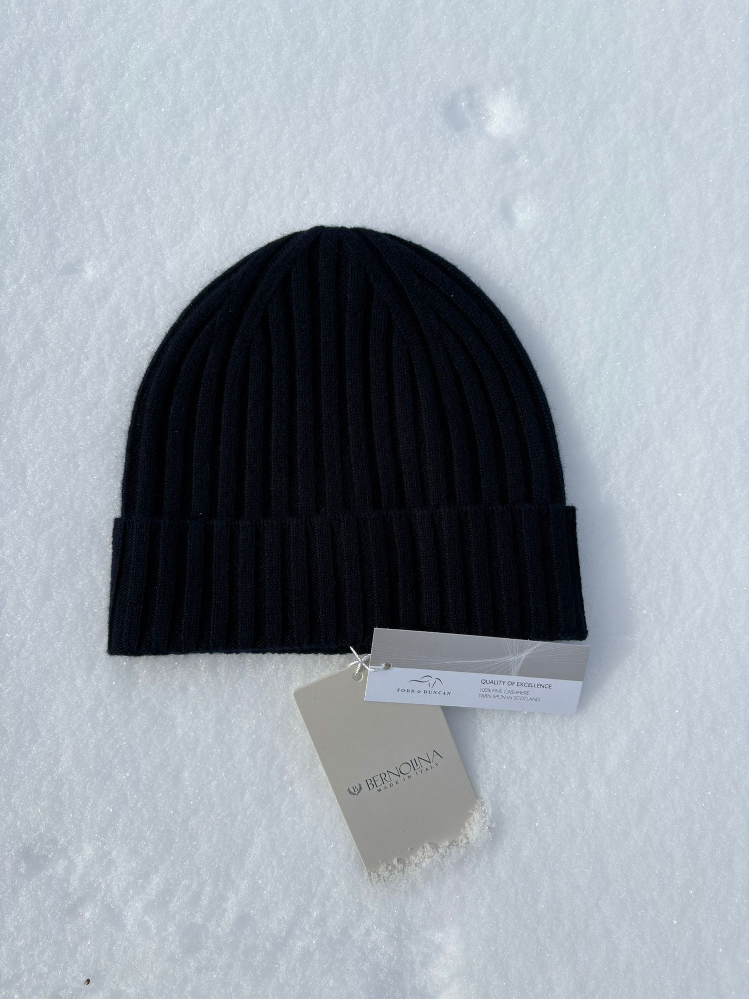 Bonnet "MONTEBRUNO"