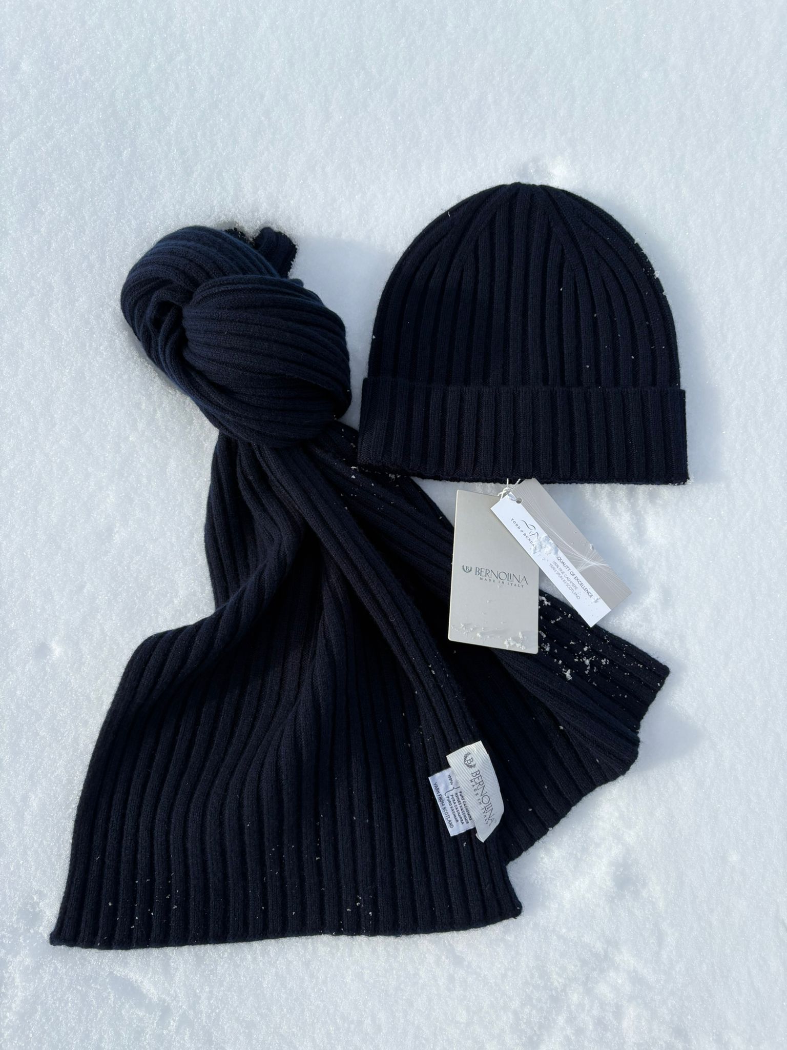 Bonnet "MONTEBRUNO"